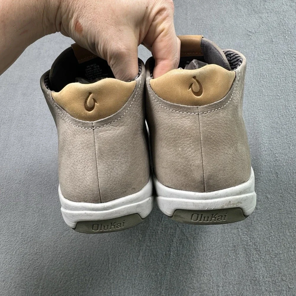 OluKai Nana Hele Chukka Boots Mens 12 Taupe Leather Shearling Lined Casual